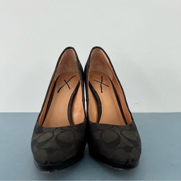 Coach Caya Signature C Logo Jacquard Black High Heel Pumps - Picture 2 of 7